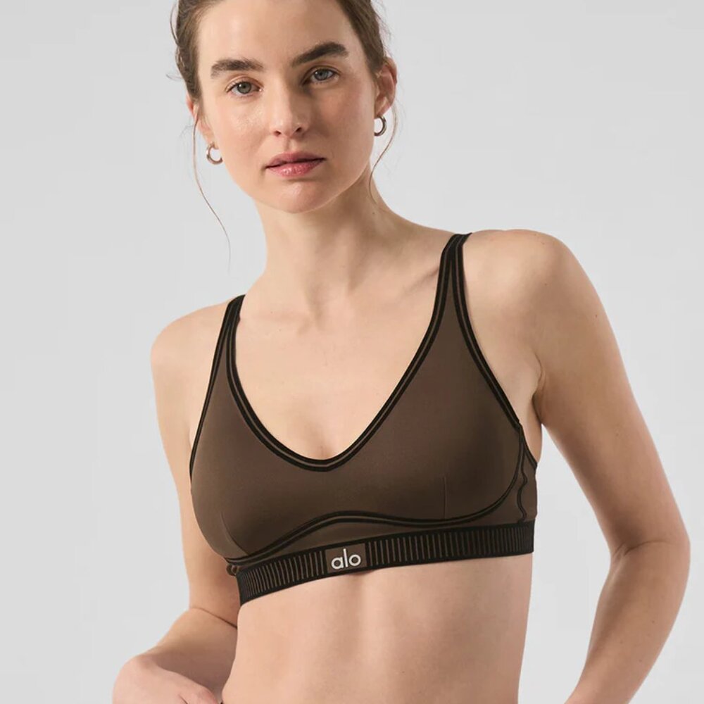NWT Alo Yoga Sports Bra - Espresso Sold Out!